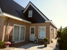 Bed & Breakfast Zeeduinsepoort met Sauna, khách sạn ở Oostkapelle