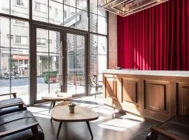 CHECK inn Express Taichung Yizhong