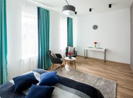 Apart Hotel Code 10, ξενοδοχείο στο Λβιβ