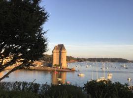 Le Pas Saint Joseph, hotel perto de Hospital de Saint Malo Centre Donald Winnicott, Saint Malo