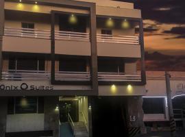 Hotel Onix Suites, acomoda&ccedil;&atilde;o com cozinha em Delicias