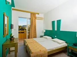 Trianta Hotel Apartments
