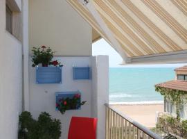 Colori a mare, ваканционно жилище в Villaggio Azzurro
