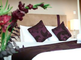 The Spires Serviced Apartments Glasgow, hótel í Glasgow