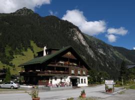 Hotel Gasthaus Schwarzenstein, hotel en Ginzling