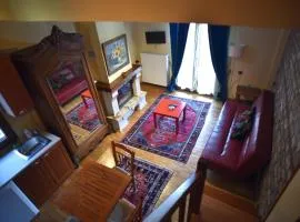 Santa Marina Guesthouse