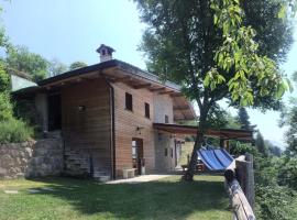 Chalet Tre Santelle, vacation rental in Bossico