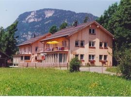 Ferienwohnungen Schantl, hotel in Schoppernau