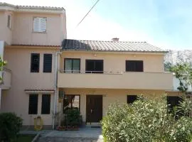 Apartments Lavandula Baska
