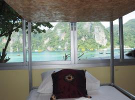 Chaokoh Phi Phi Hostel, hotell Phi Phi Doni saarel