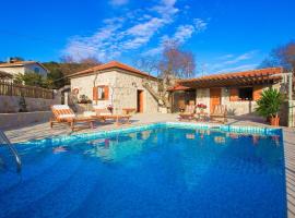 Beautifu stone Vila Krčina, Hotel in Vinišće
