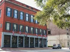 East Bay Inn, Historic Inns of Savannah Collection