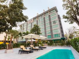Top View Hotel - SHA Extra Plus, hotel in Si Racha
