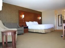 Budget Host Inn & Suites