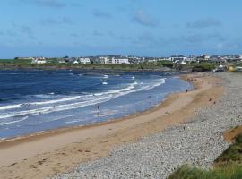 Sheila's View - Spanish Point, Co. Clare, holiday home sa Spanish Point