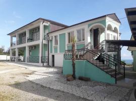 Guest house on Gagarina Varvara10, holiday rental in Novy Afon