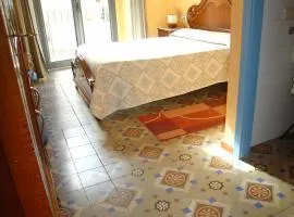 Hostal Adarnius