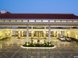 Jaypee Greens Golf and Spa Resort, hotel in Greater Noida