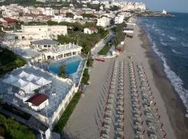Hotel La Playa