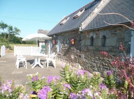 P'ty gîte de Bréharadec, hotel i Goulien