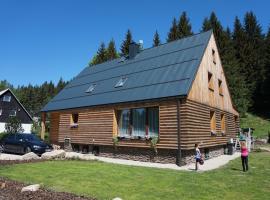 Chata Maruška, hótel í Harrachov