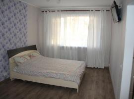 Современная 1-комнатная квартира, hotel near Kharkiv International Airport - HRK, 