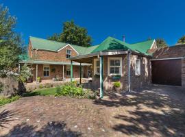 Rustic Manor Guest House、トカイにあるSteenberg Wine Estateの周辺ホテル