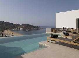 Hide Out Suites, hotel in Mylopotas