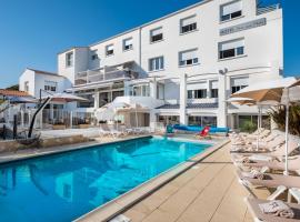 Face aux Flots, hotel v destinaci La Cotinière