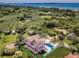 Villa Peroj 1525