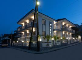 Saint Lucas Suites, apartment in Nea Potidaea