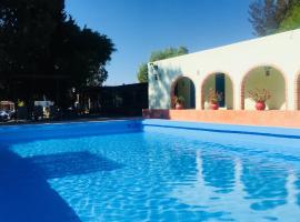 Hotel RV Park San Ramón, hotel v destinaci San Miguel de Allende