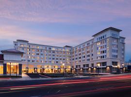 Hotel Madison & Shenandoah Conference Ctr., hotel di Harrisonburg