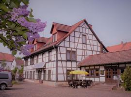 Pension Ujut, hotel met parkeren in Bad Langensalza