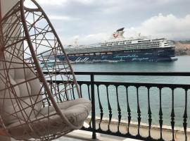 Viesnīca CELEBRITY Hotel pilsētā Argostoli