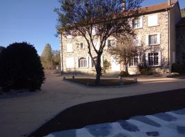 Hotel De La Loire, hotel v destinácii Goudet