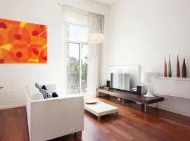 Akira Flats Plaza Catalunya Centric apartments