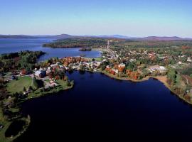 Rangeley Saddleback Inn, hotel v destinaci Rangeley