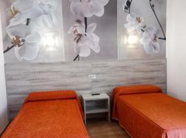 Hotel Yeste, hotel di Yeste