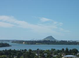 Up in the Stars B&B, homestay di Tauranga