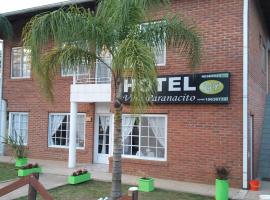 Viesnīca Hotel Villa Paranacito pilsētā Viljaparanasito
