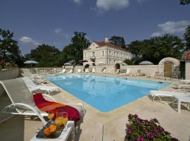 Le Manoir Saint Jean, hotel v destinaci Saint-Paul-dʼEspis