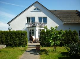 Pension zum Leuchtturm, homestay in Bastorf