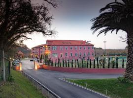 Your Hotel & Spa Alcobaça, hotel v destinaci Alcobaça