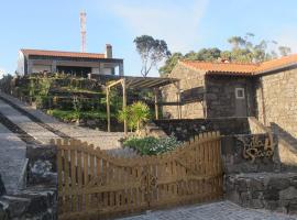 Villa 4 Seasons, séjour chez l'habitant à São Roque do Pico