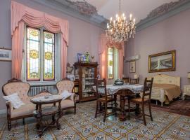 Casa di Nonna, отель типа «постель и завтрак» в городе Верчелли