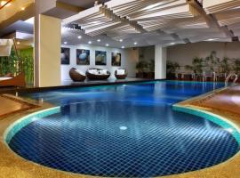 Brighton Hotel โรงแรมที่มีสระว่ายน้ำในกรุงเทพมหานคร