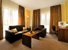 Melrose Apartments