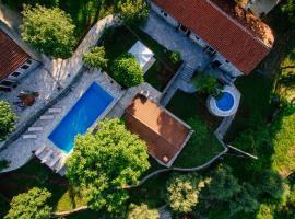 GRANDFATHER'S Secret, family hotel in Danilovgrad