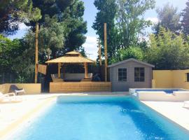 Résidence les Caraibes, hotel in Sérignan